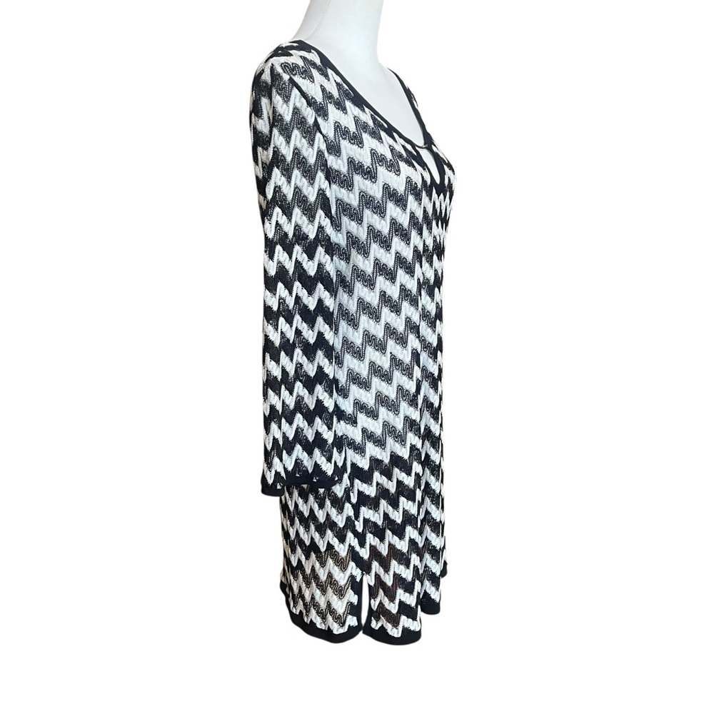 Joseph Ribkoff Swim Cover Up Size Medium Black White Chevron Mini - Picture 3 of 7